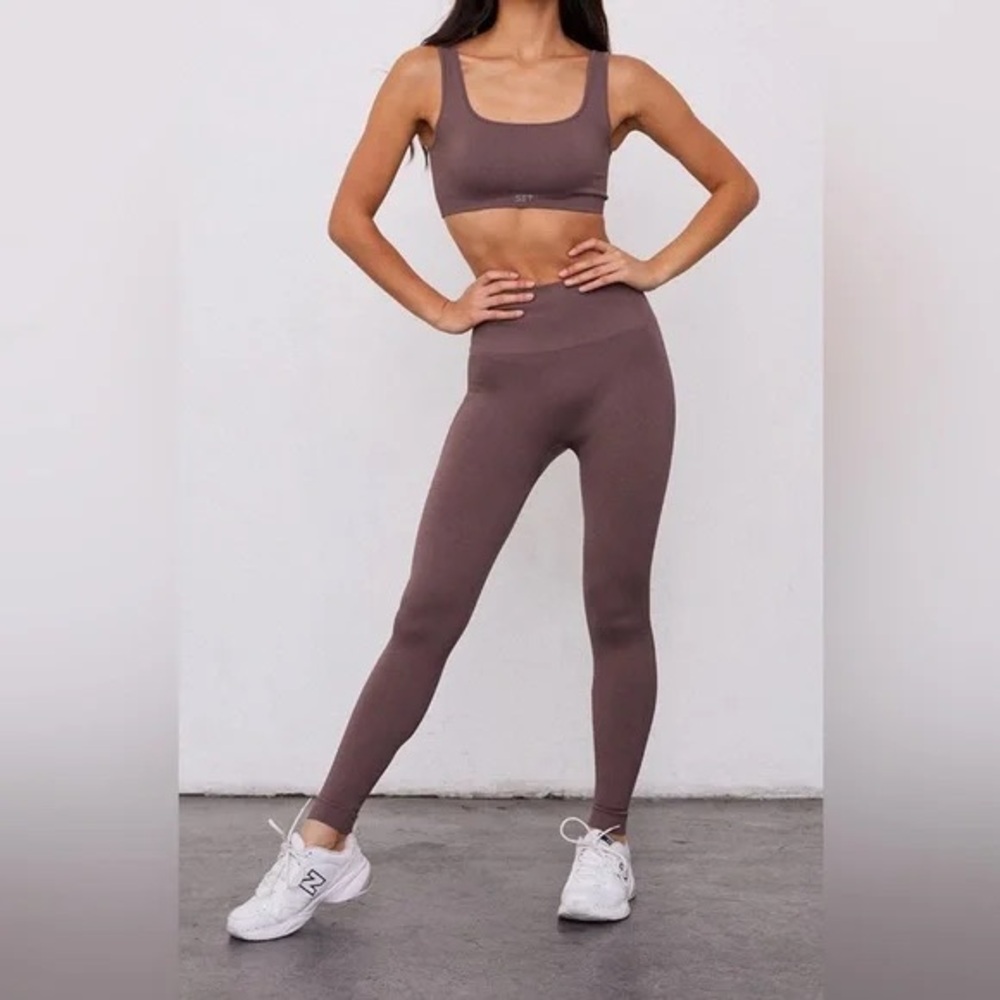 SET Active Sculptflex Power High Rise Leggings in “Pepper”